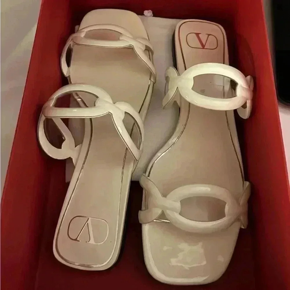 Valentino Garavani Ivory White Sandals - Picture 1 of 4
